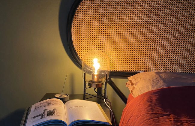 London Oasis - 2 Bedroom Apartment - Photo 1