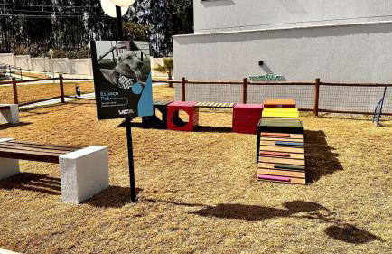 Dona Olivia Universidade 03 - Foto 26