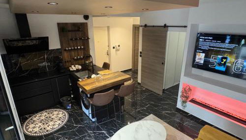 Garden Suite Toulouse - Photo 3, stove, minibar