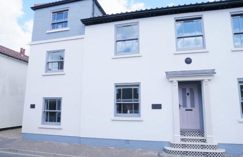 New street Luxury town house in the centre of Holt with free PARKING for one car - Foto 9