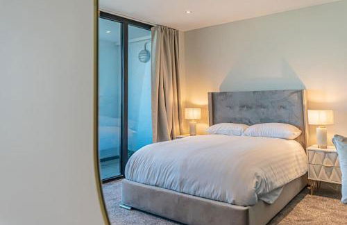 1BR Apt - Balcony - River View - Foto 1