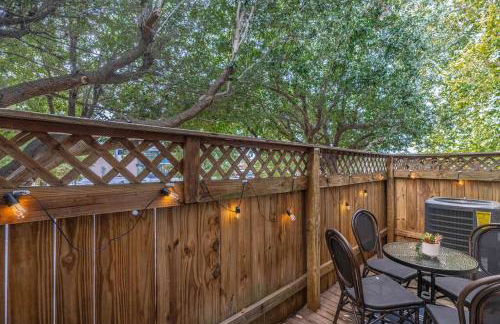 Charming & Cozy & Spacious, Historic Columbia, Prime Location, Mins to USC, TVs, Parking, Fireplace, WiFi - Foto 2