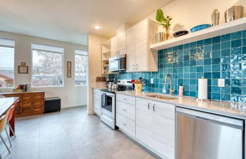 Luxury Penthouse - Rooftop Deck - 3BR - AC - Photo 6