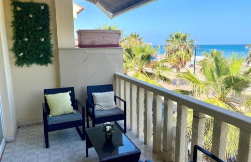 Sea frontline stylish beach House - Foto 14