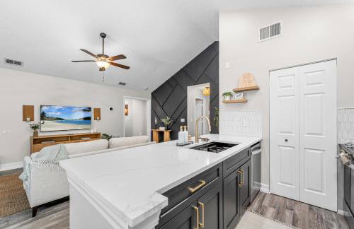 Waterfront Gem Near Clearwater - Swim Spa - Nature - Foto 19