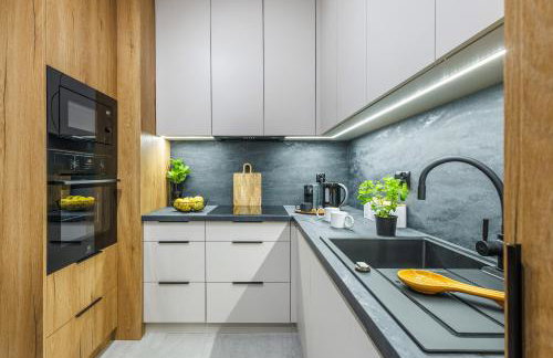 Emihouse Riverside Two-Bedroom Apartments - Free Parking, City Center - Foto 84