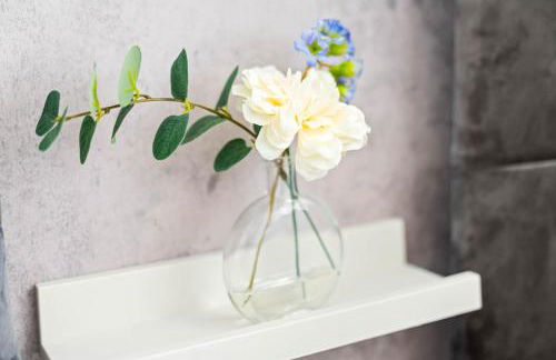 Stylish Four Bedroom House - Garden - Parking - Great Barr 110F - Foto 38