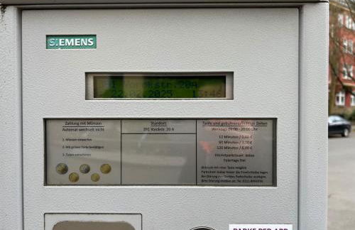 Stylish, Cozy & Quiet Apartment with one and half rooms in District 1 - Foto 60