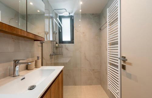 Estia Comfort Stay - Photo 4