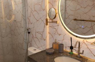Lindo apartamento 50 metros da praia - Foto 3