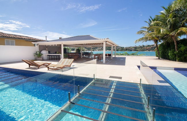 Mansão Pé na Areia Ferradura com 4Suítes - Foto 45