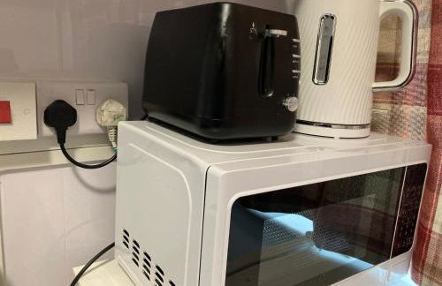 Studio Flat in Walsall with Option of Large Garden for Events - Foto 6