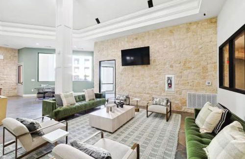 Chic and Stylish 2B near Legacy West Wi-Fi Fitness Pool 2260 - Foto 32