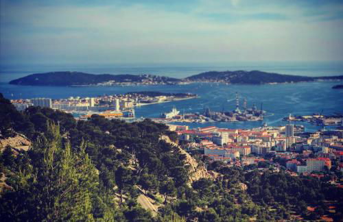 ToulonHost - Le Litardi - Superbe T2 - 2 pas des plages - Clim - Fibre - Foto 26