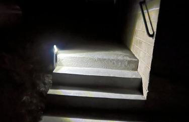 Dragonfly loft, hot tub, river views - Photo 7