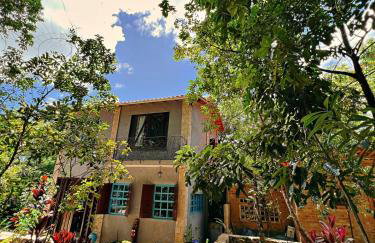 Casa Lipe & Rafa Linda casa com árvores - Foto 13