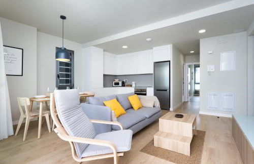 Home2Book Modern Bright Apt Abades, Pool & Terrace - Foto 3