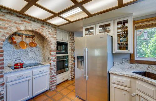 Meadow Vista Mountain Escape with River Views! - Foto 12