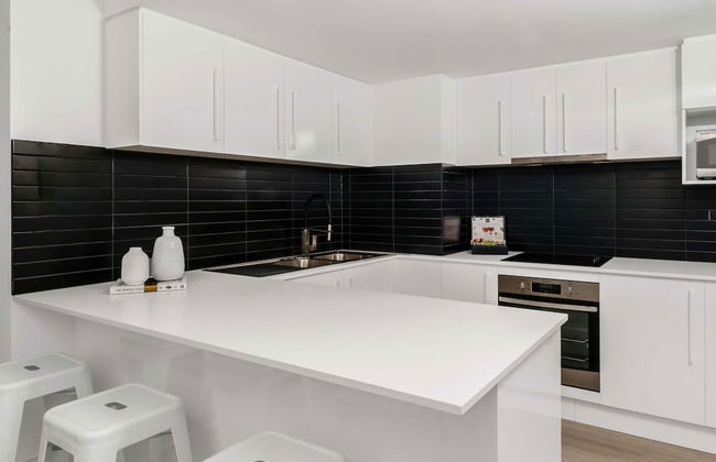 Mantra Coolangatta Beach - Photo 57