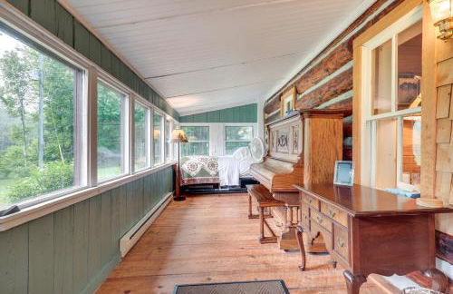 Dog-Friendly Park Falls Cottage with 5 Acres and Lake - Foto 6