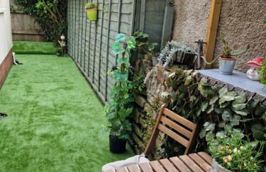 Tynant House- Cosy 3 bed house- Near City Centre and FREE parking - Foto 2