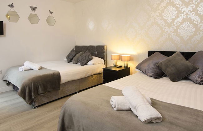 1 bed Apartment Close to Football Grounds - Foto 3