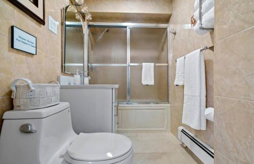 Cozy Retreat 15Min to NYC, FIFA, Mall,FREE Parking - Apartment - Foto 16