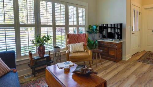 Charming Granville Home with Porch - Walk Downtown! - Foto 4