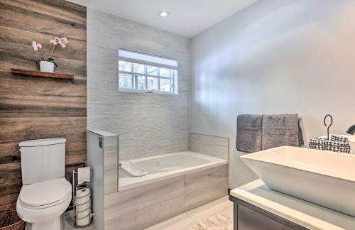 Poconos Cottage with Sauna about 10 Mi to Camelback! - Foto 15