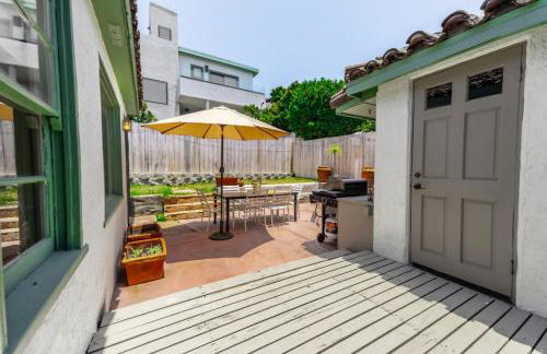 2BR-2 mins to Ocean-Sleeps 8-Pets - Photo 16