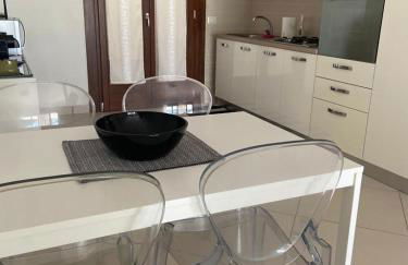 Villa Luigi a Poggio dei Pini, alloggio con giardino e posto auto - Foto 18