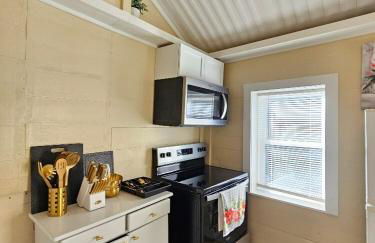 Monthly Rental - Fully Furnished - Includes all Utilities & Linens! - Foto 13