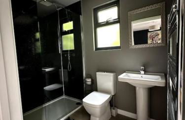 Beautiful Cabin with pond view - Foto 13