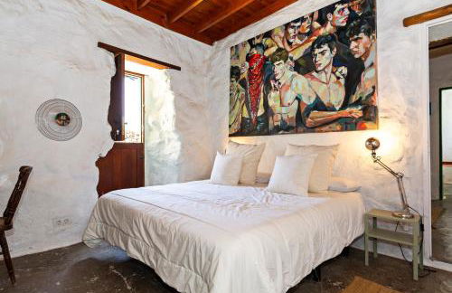 Bohemian Art House - 2BR in Yaiza & Garden - Photo 2