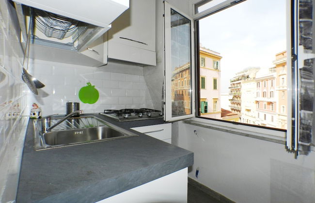 Black and White Movie Apartment - Foto 8