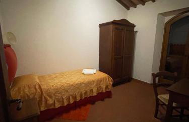 Casale con vista colline - Photo 25