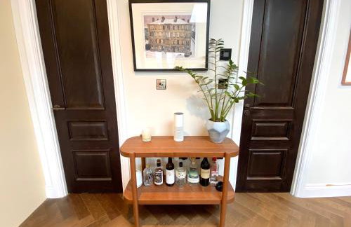 Beautiful Penthouse in centre of Winchester - Photo 15