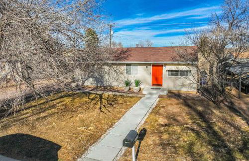 Carson Camp Gym Workstations & Fenced Yard - Foto 42