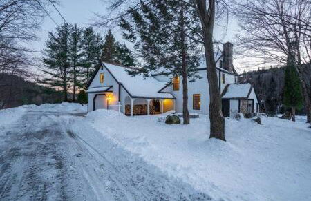 The Manor-Stunning Modern Farmhouse with Hot Tub - Foto 47