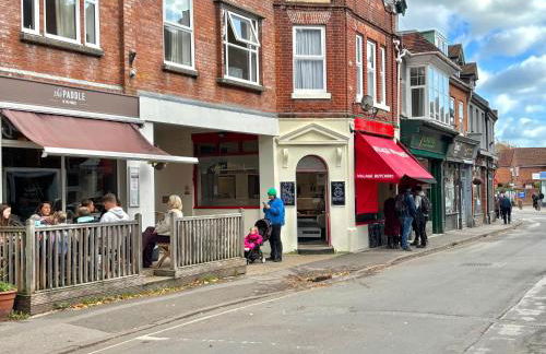 Delightful 3-bedroom Cottage, Brockenhurst - Foto 32