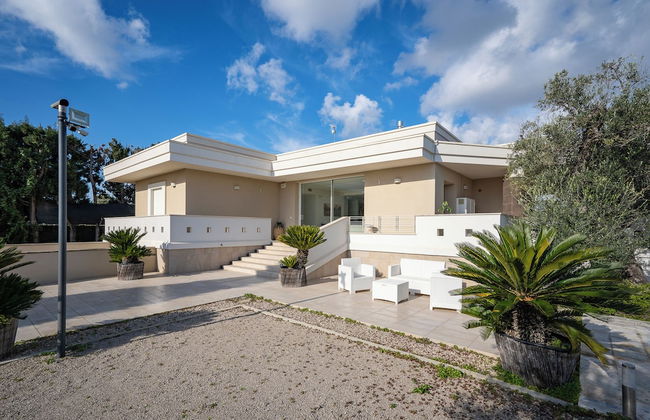 Villa Torricella Pool and Sunny Garden - Photo 31