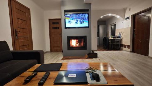 Ranczo Bieszczady 2 - Domek z Sauną i Jacuzzi - Foto 4