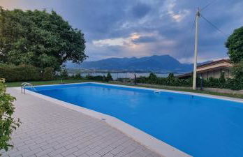 Blu Manerba with a panoramic pool overlooking the islands - Photo 4