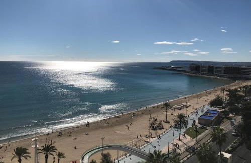 Apartamento con vistas al mar primera linea de playa del Postiguet - Photo 54