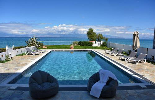 Antorina Beachfront Villas with Private Pools - Foto 17