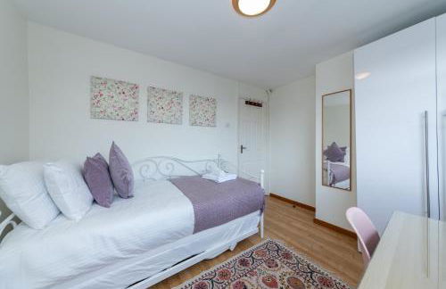 Family home, view of Windsor Castle - Foto 18