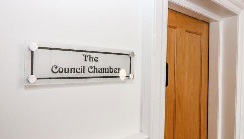 Council Chambers at The Institute Executive Apartments - Foto 4