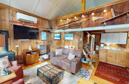 Pond View Cabin Brought to you by GetAway Vacations - Photo 1