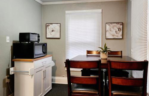 TWO BEDROOM HOME IN BEAUTIFUL DOWNTOWN LAKELAND - Foto 1