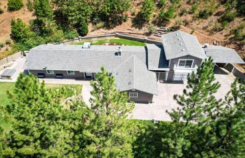 Alpine 4 Bedroom Retreat with Hot tub and Pool table - Foto 11